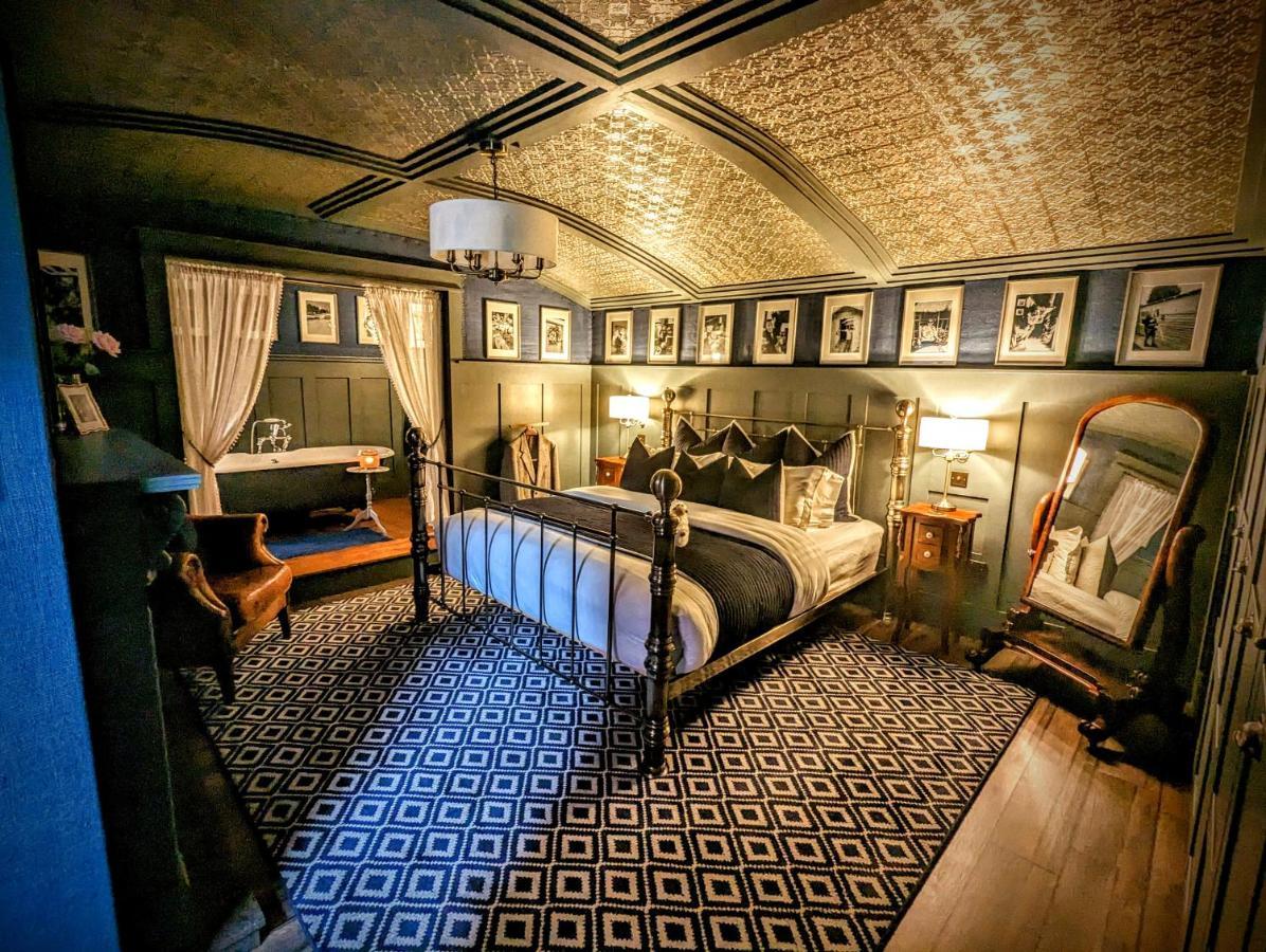 Sheddington Manor - 2 Bedroom Guest House & Cinema Белфаст Екстер'єр фото